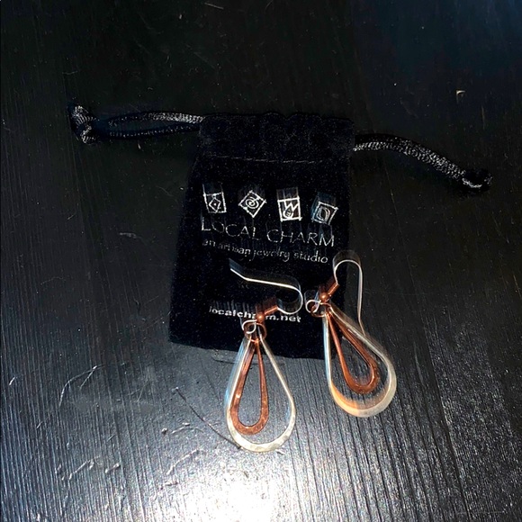 Brand New Never Worn Local Charm Earrings - Picture 1 of 1